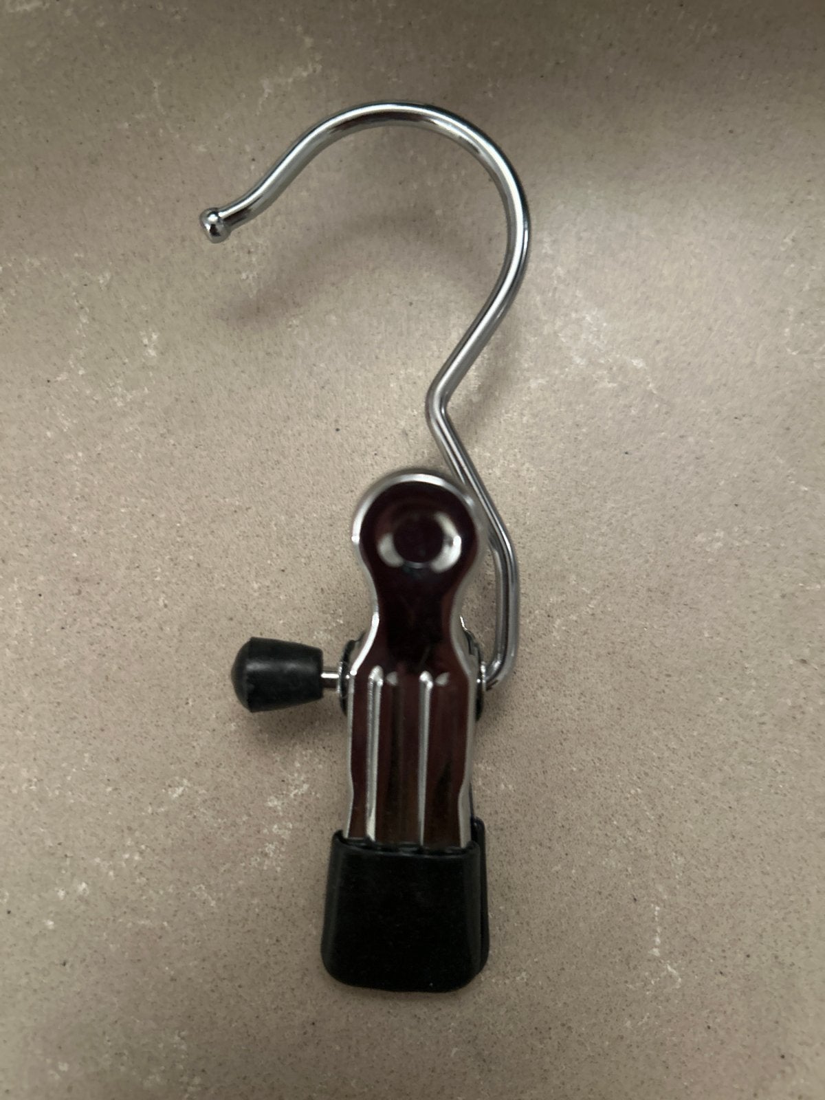 Metalen kledinghanger met clip 22 stuks, Ophalen of Verzenden, Gebruikt, Metaal, Volwassenen
