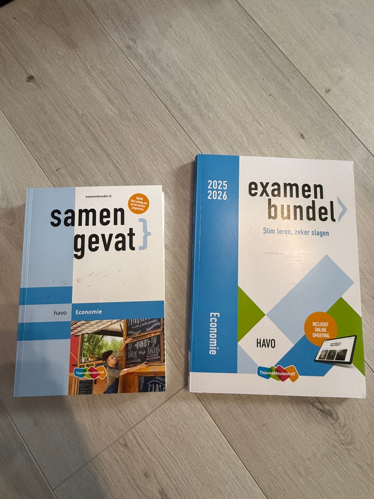 Examenbundels 2025-2026, Ophalen of Verzenden, Zo goed als nieuw, Overige onderwerpen