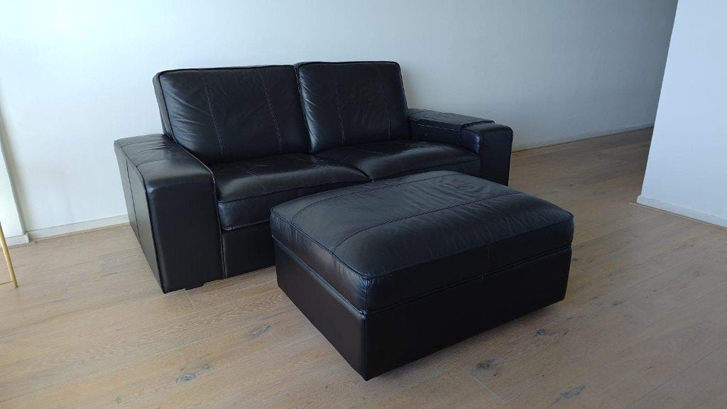 Ikea Kivik zwart leer bank, Huis en Inrichting, Ophalen, Gebruikt, 150 tot 200 cm, Rechte bank
