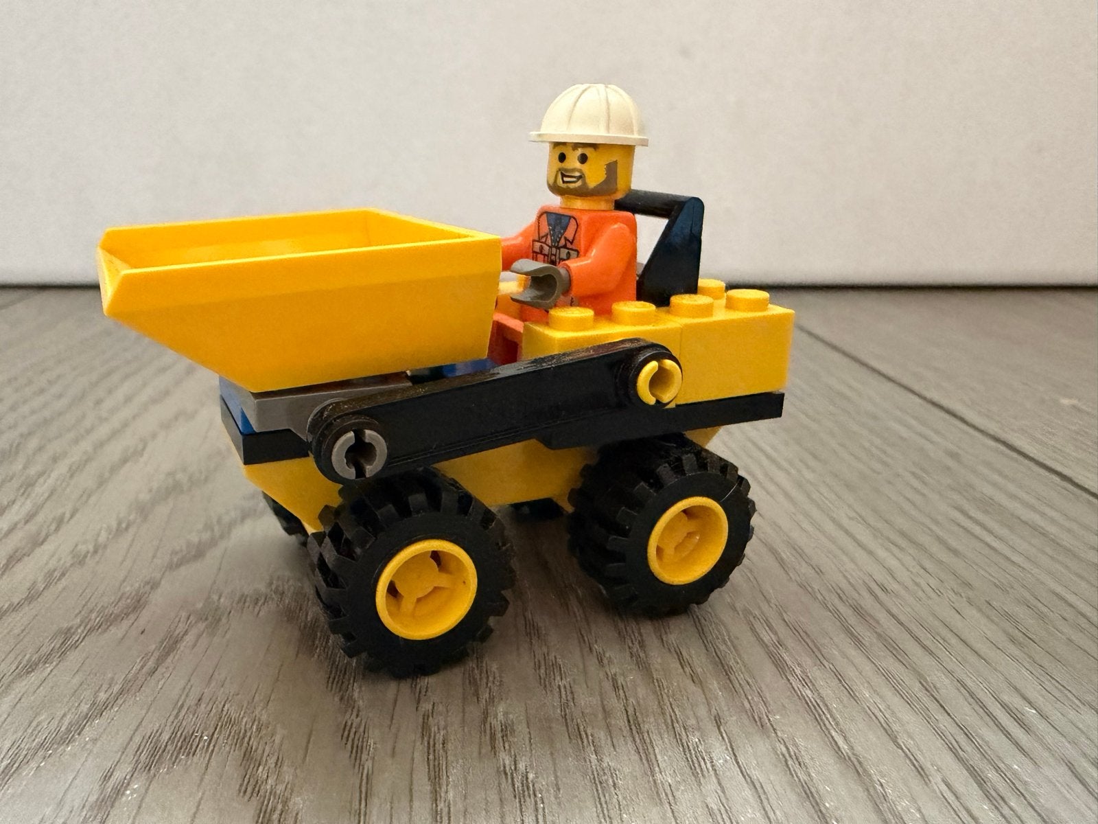 LEGO City Kiepwagen met Bouwvakker - Set 6470, Ophalen of Verzenden, Zo goed als nieuw, Overige merken
