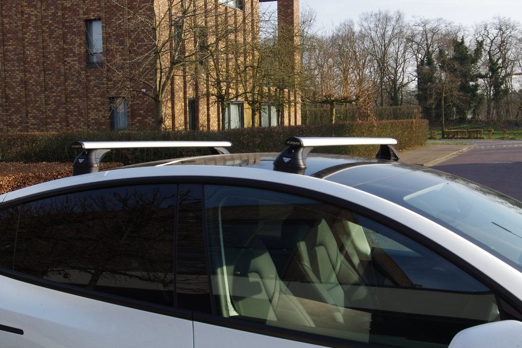 Te huur: dakdragers Tesla Model Y (2024), Auto diversen, Ophalen, Gebruikt