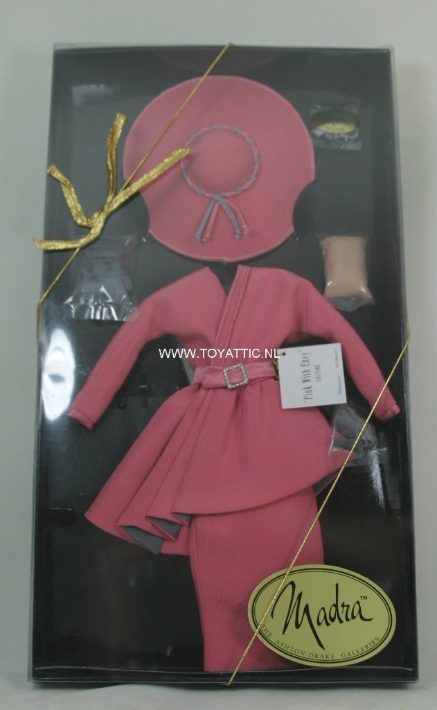 Gene pop doll kledingsets diverse soorten nieuw in doos, Ophalen of Verzenden, Nieuw, Fashion Doll