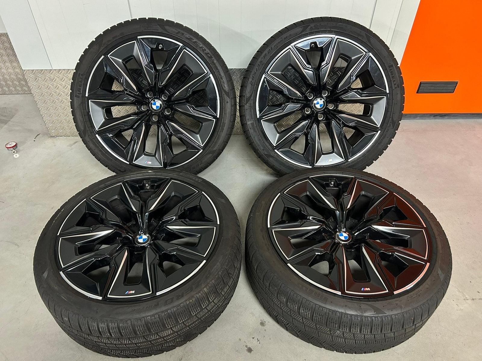 Originele BMW X3 G45 i7 7 serie 909M G70 21 inch Pirelli, Ophalen, Gebruikt, Banden en Velgen, Personenwagen