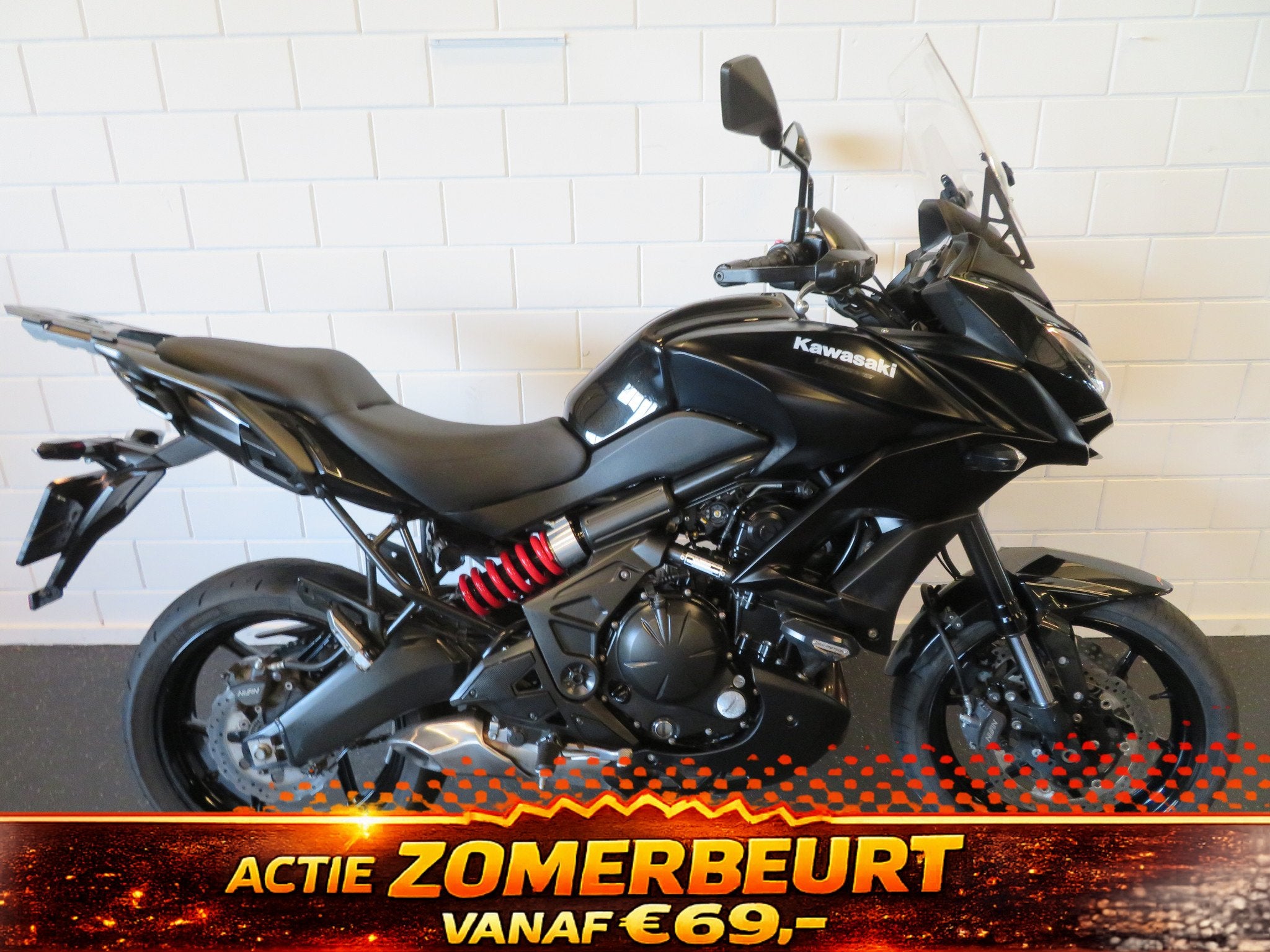 Kawasaki VERSYS 650 ABS TOPSTAAT! (bj 2015), Bedrijf, Toermotor