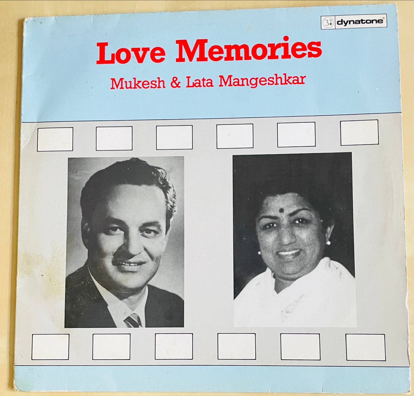 Love Memories - Mukesh & Lata Mangeshkar LP (Dynatone), LP, Ophalen of Verzenden, Zo goed als nieuw, 12 inch