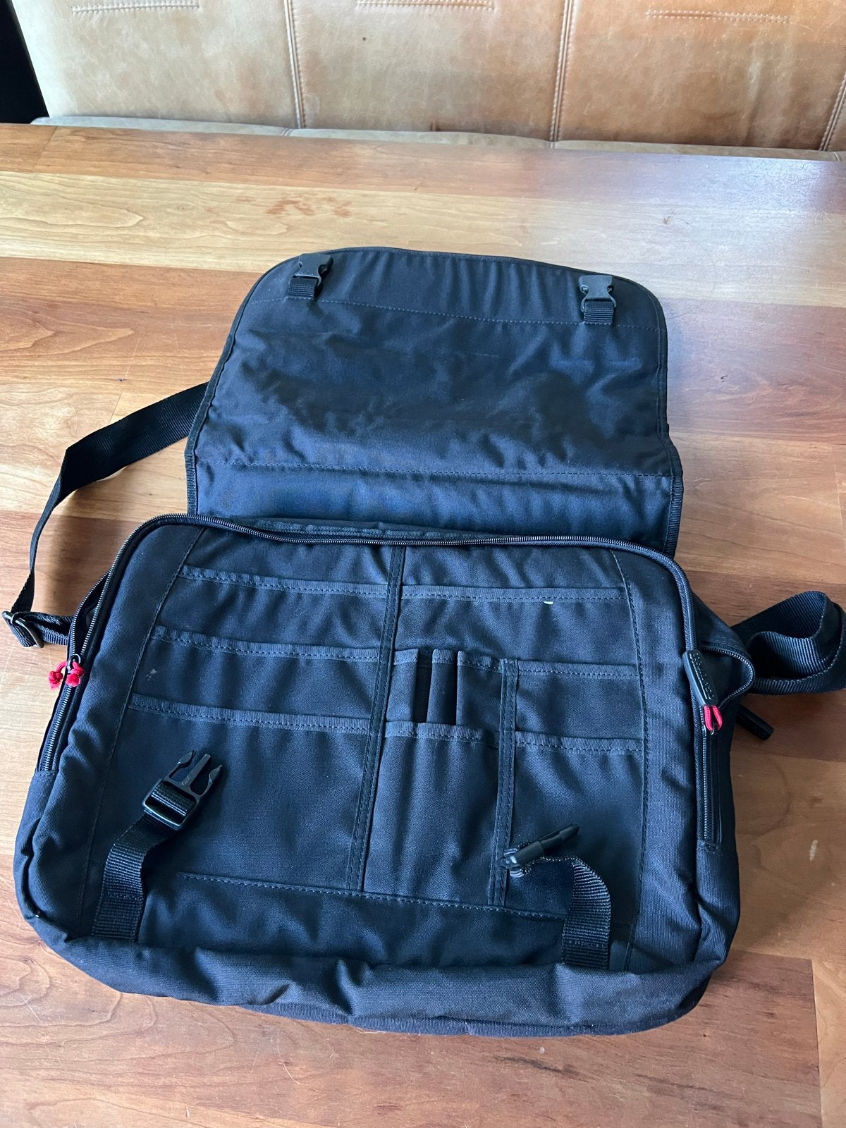 TRUNK CO Laptoptas / Schoudertas Zwart, Ophalen of Verzenden, Gebruikt, Zwart, Overige merken