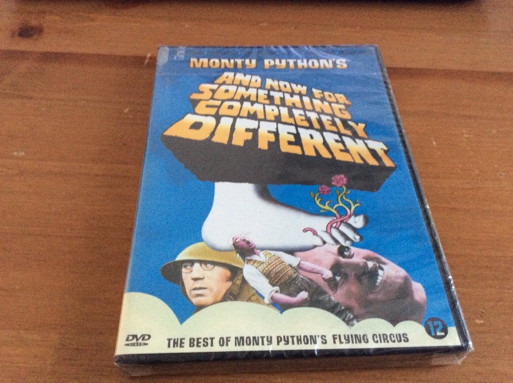 Monty Python's and now for something completely different., Vanaf 12 jaar, Ophalen of Verzenden, Zo goed als nieuw, Britse komedie