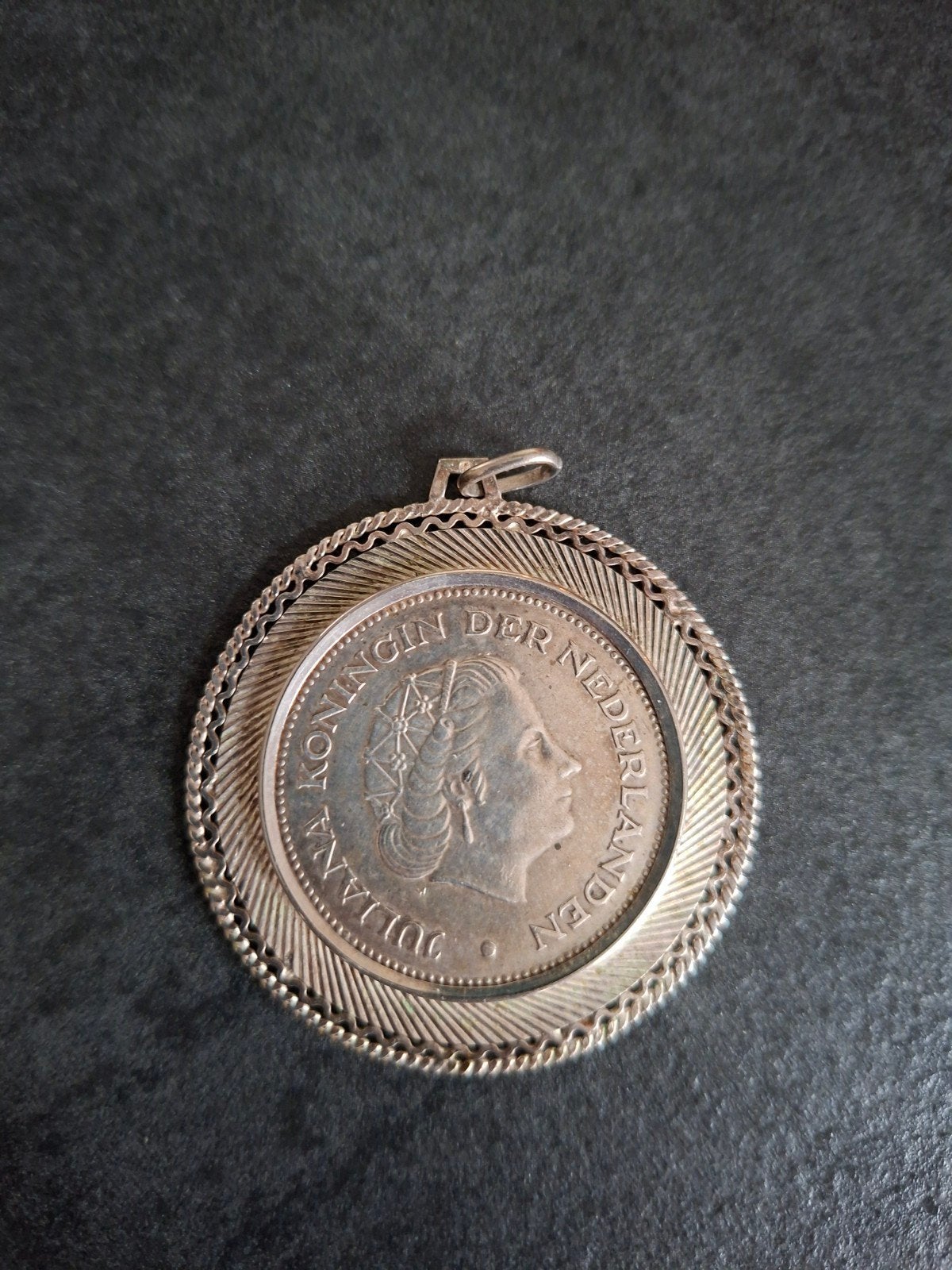 Zilveren munt hanger Koningin Juliana 1970, Koningin Juliana, Zilver, Losse munt, Overige waardes