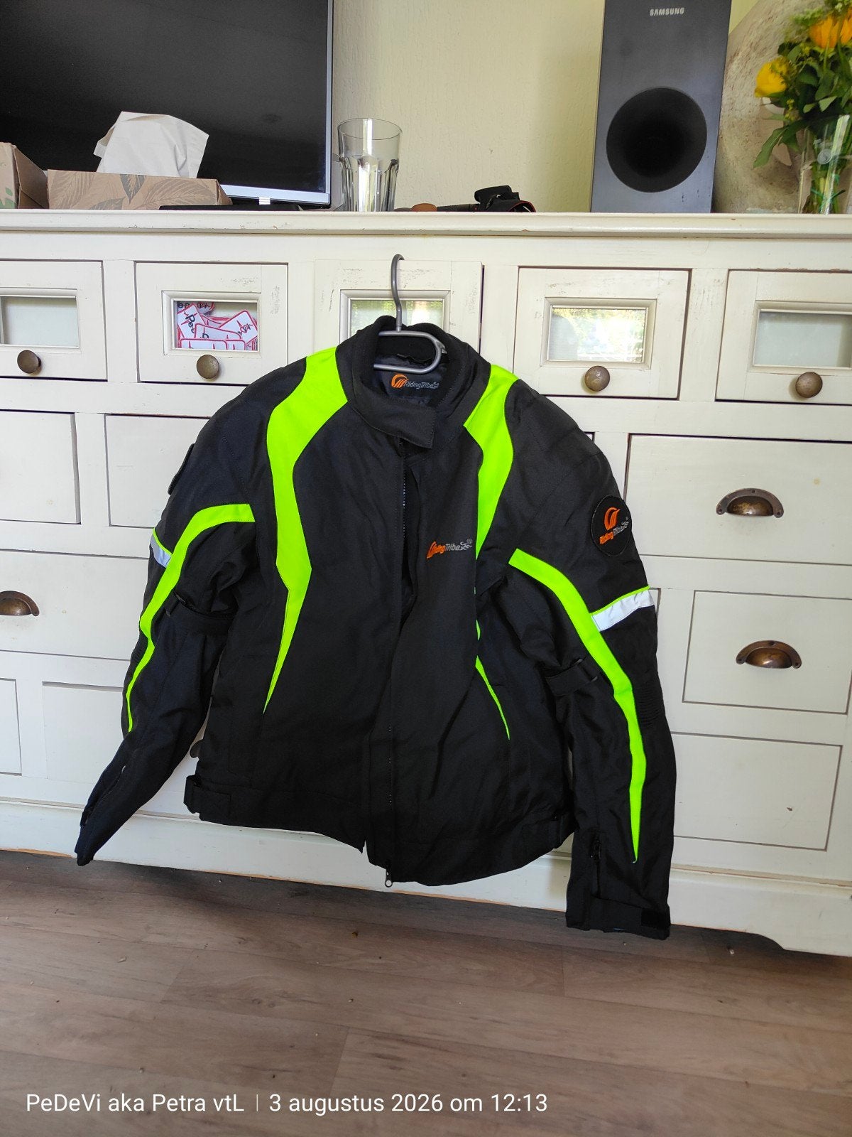 Motorpak (jas en broek) - Zwart/Neon Geel, Motoren, Kleding | Motorkleding, Ophalen, Combipak, Kinderen, Nieuw zonder kaartje