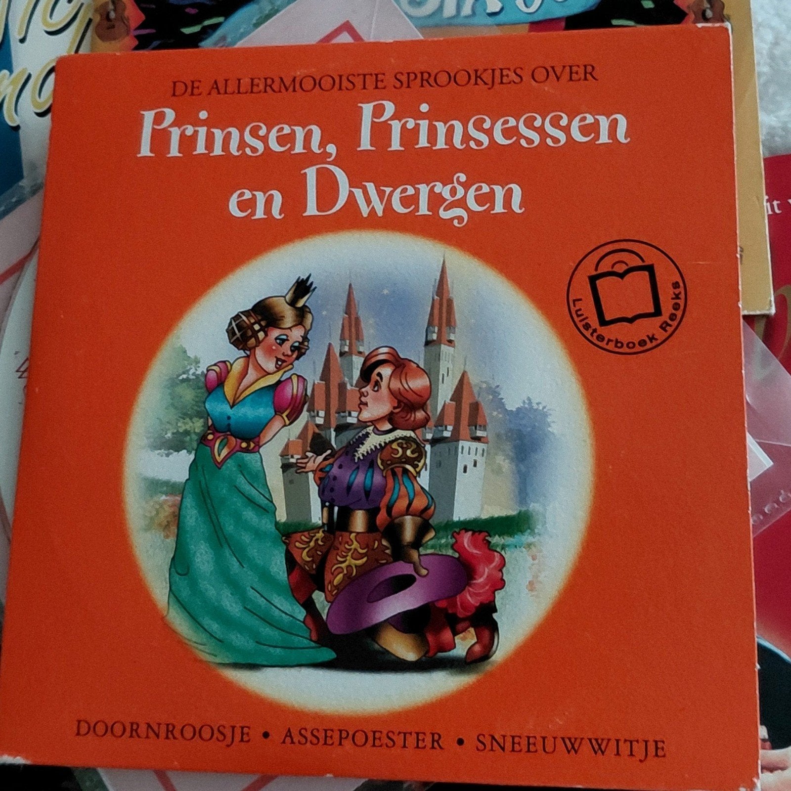 Luisterboek: Sprookjes over prinsen, prinsessen en dwergen, Ophalen of Verzenden, Zo goed als nieuw, Verhaal of Sprookje