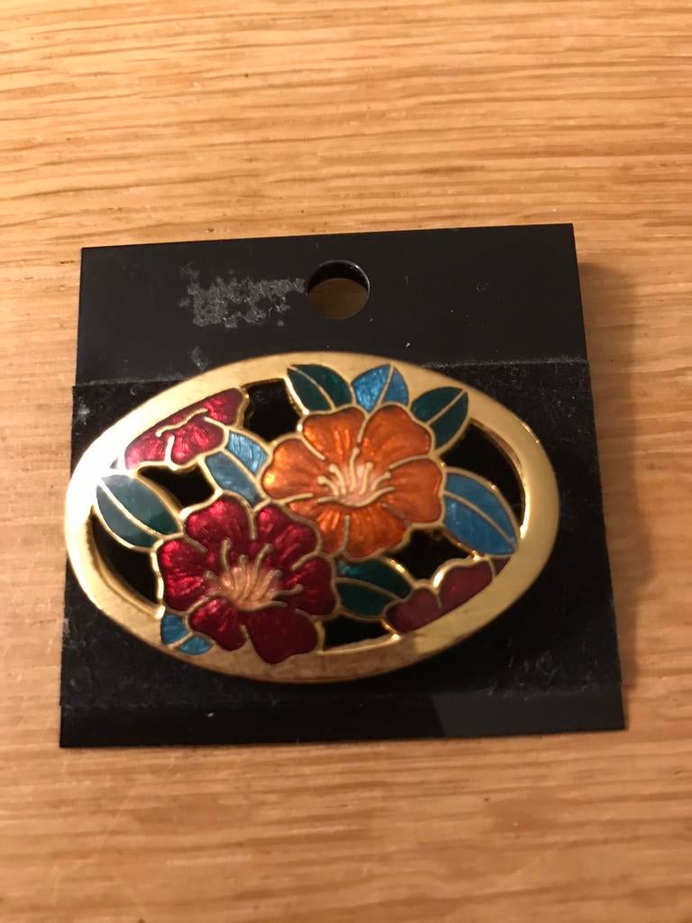 Broche, goudkleurig, bloemen, cloisonne, Sieraden, Tassen en Uiterlijk, Broches, Ophalen of Verzenden, Zo goed als nieuw, Overige materialen