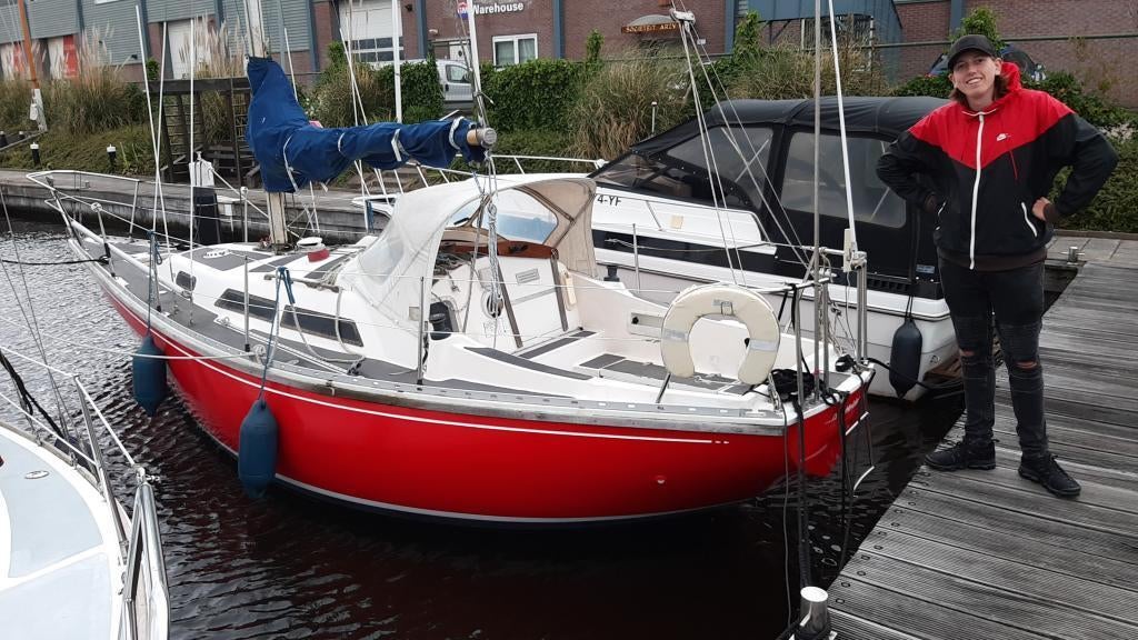 kajuitzeiljacht Varne 850 teab, Watersport en Boten, Kajuitzeilboten en Zeiljachten, Ophalen, Gebruikt, Polyester, Diesel