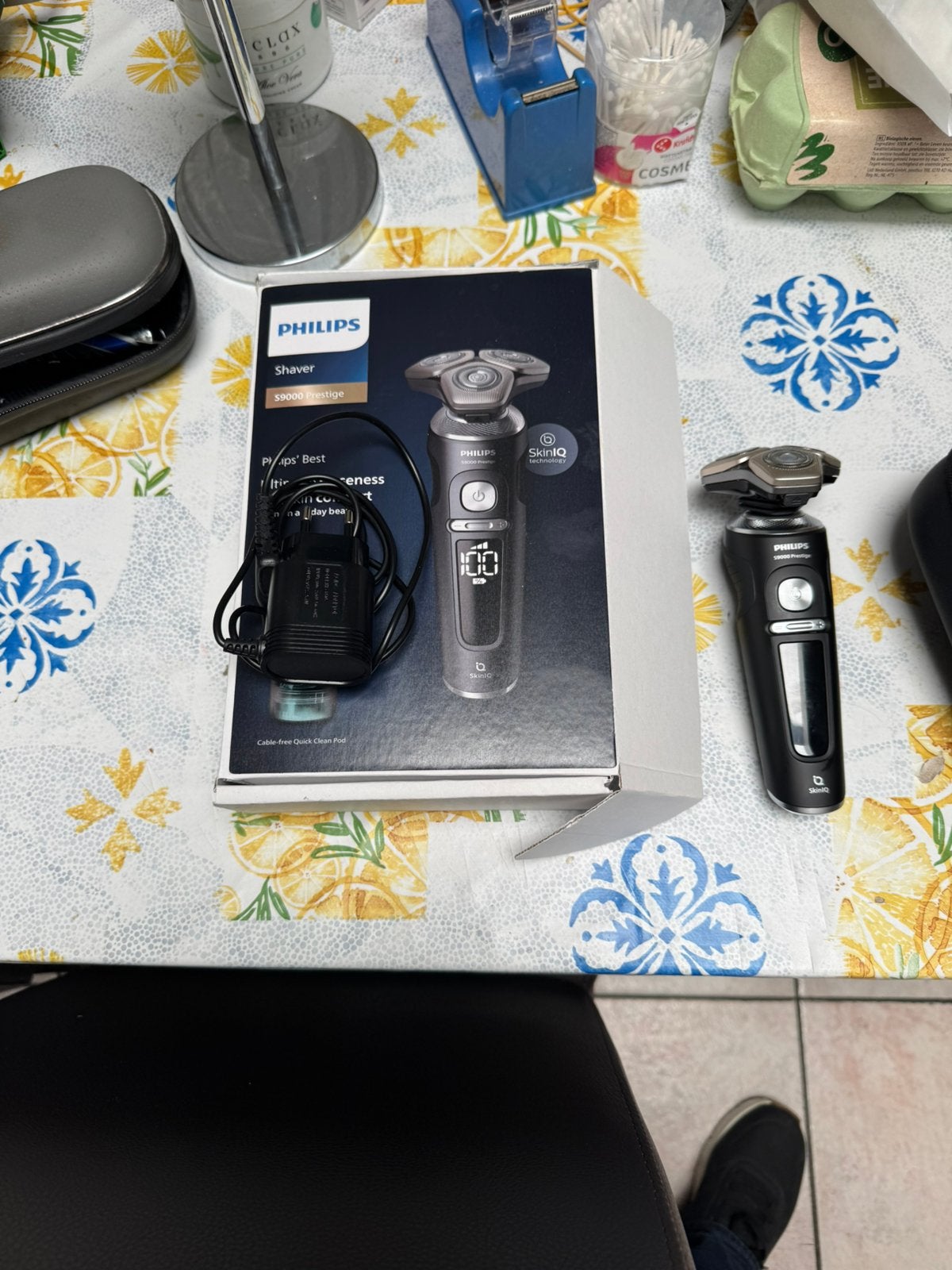 Fhilips  S 9000 draadloos scheren, Ophalen, Zo goed als nieuw, Scheren en Epileren
