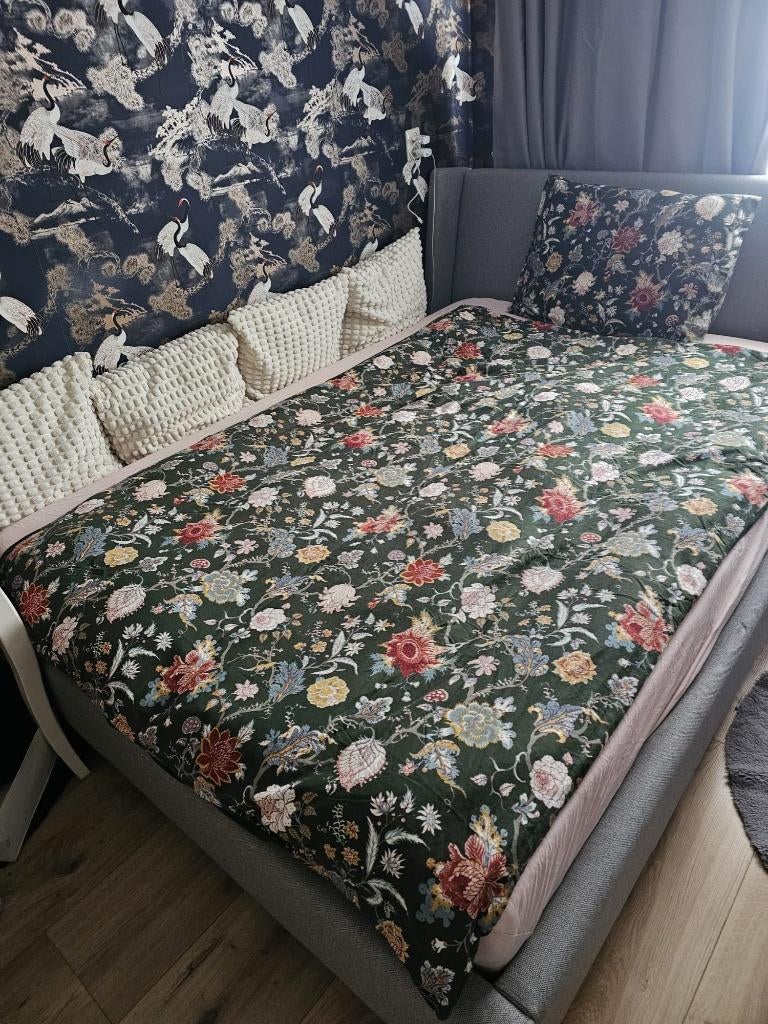 Nette gestofferde grijze bed van JYSK ! ZGAN!, Info@ustadbeheer.nl, Tweepersoons, 140 cm, Zo goed als nieuw