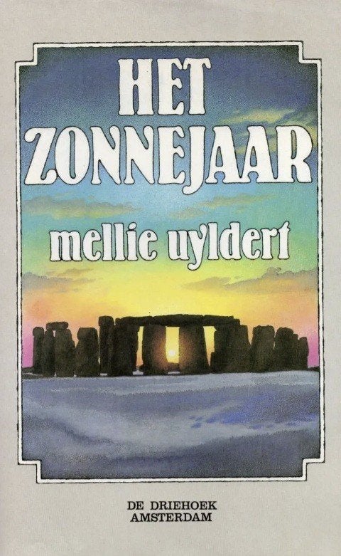 Zonnejaar, Mellie Uyldert, Boeken, Ophalen of Verzenden, Zo goed als nieuw, Spiritualiteit algemeen, Overige typen