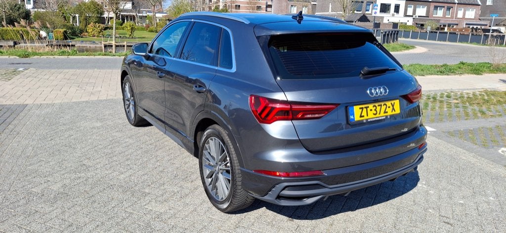 Foto 7 van Audi Q3 35 TFSI S-Line | Aut. | NL | Elec Trekhaak | Virtual