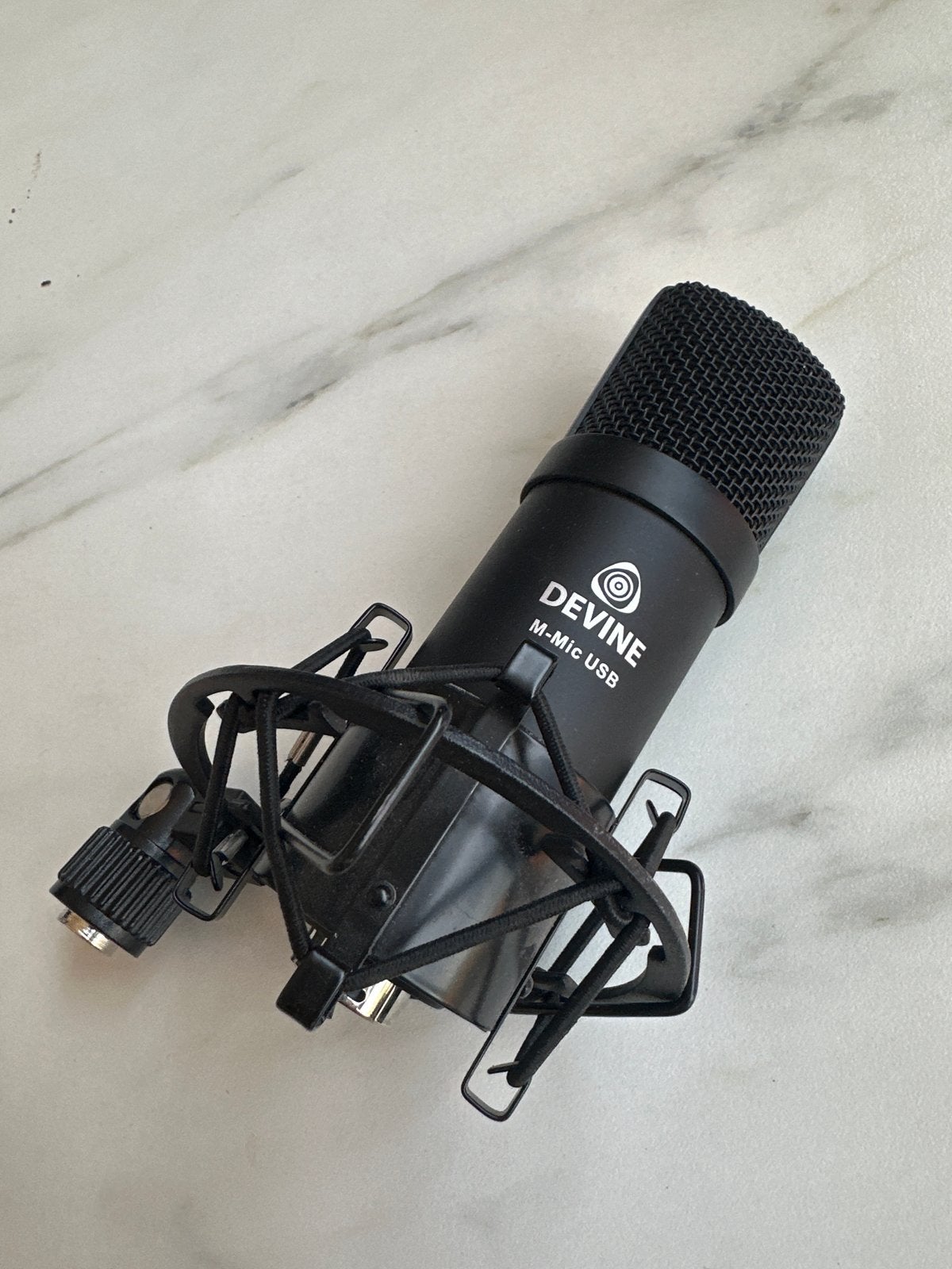 Devine M-Mic USB Studiomicrofoon met shockmount, Muziek en Instrumenten, Ophalen of Verzenden, Zo goed als nieuw, Studiomicrofoon
