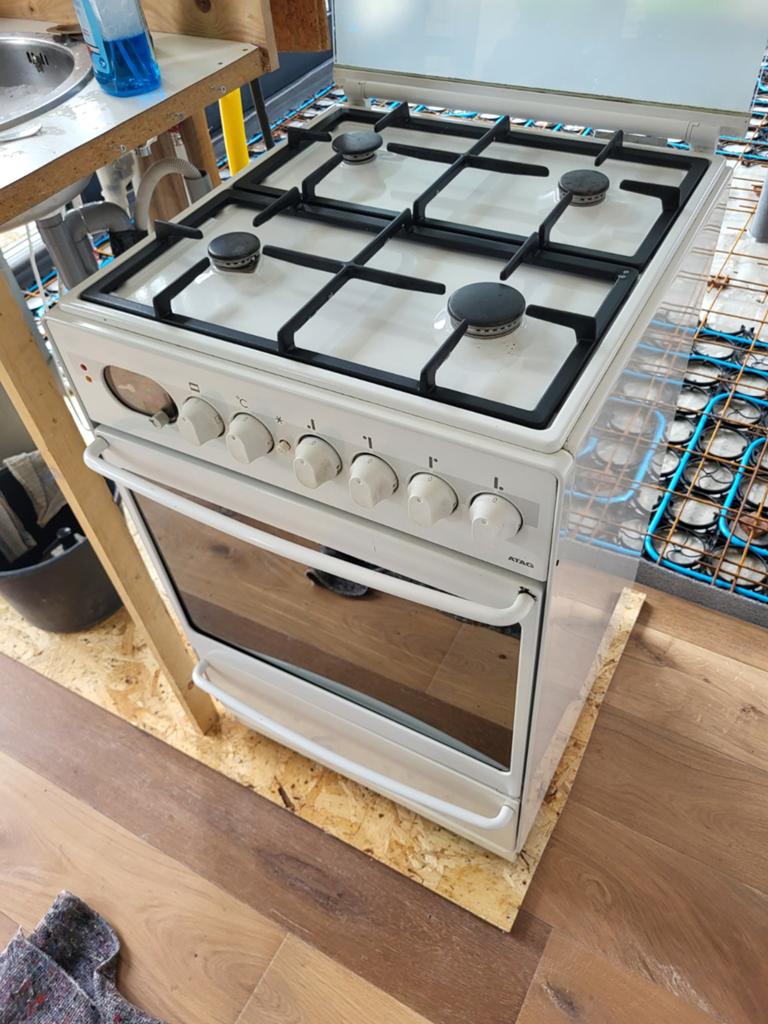 ATAG Vrijstaand Gasfornuis met Oven - Wit, Witgoed en Apparatuur, Ophalen, Gebruikt, 60 cm of meer, 4 kookzones