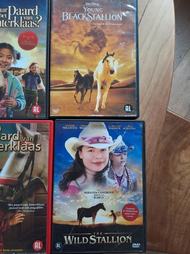 Young Stallion & Black Stallion, Alle leeftijden, Ophalen of Verzenden, Zo goed als nieuw