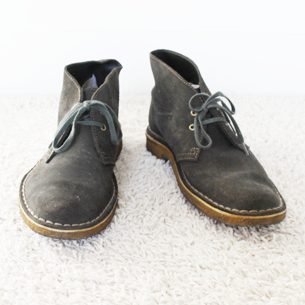 Prachtige Suede Clarks Originals Schoen s28 (Maat39½) € 75,-, Schoenen met lage hakken, Ophalen of Verzenden, Zo goed als nieuw