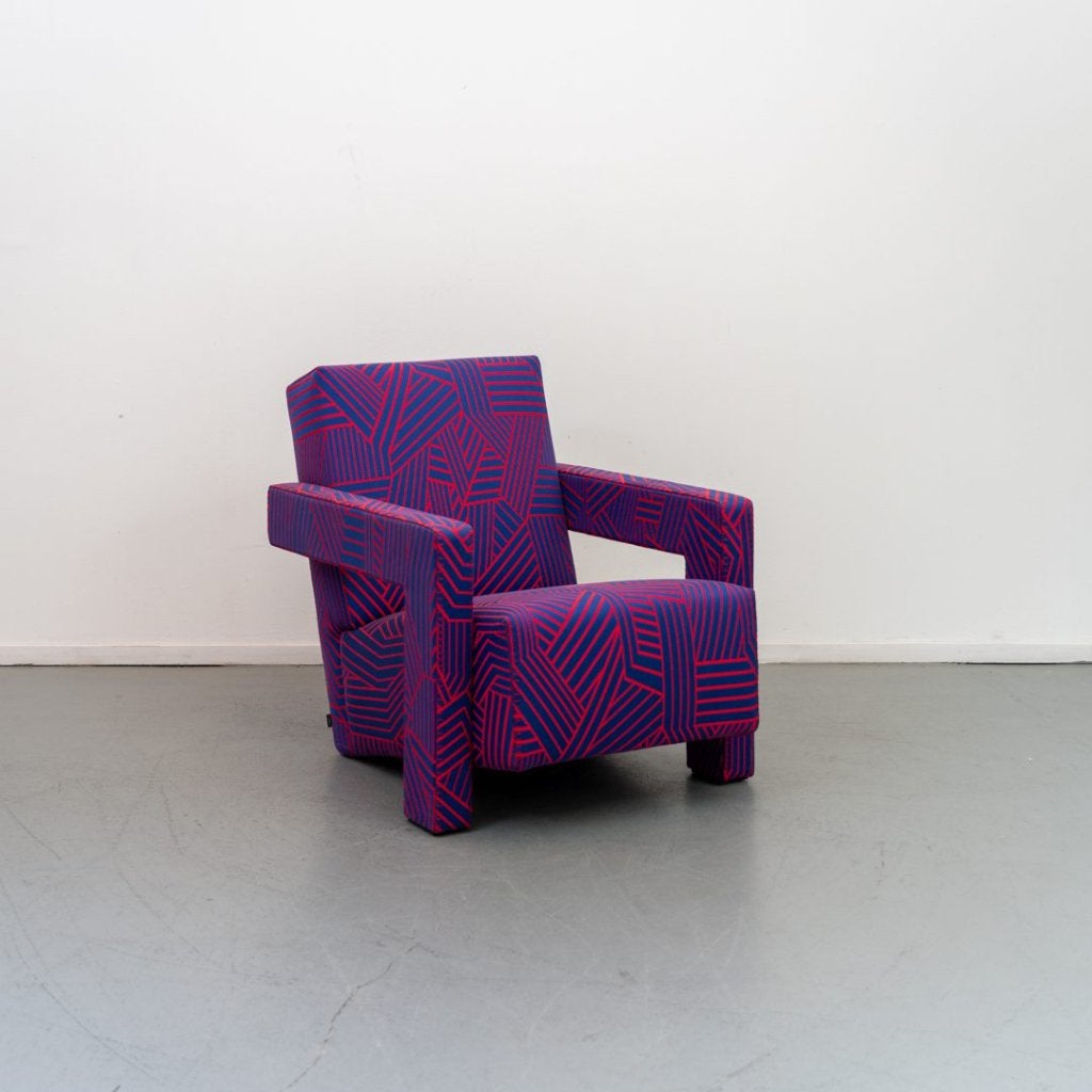 Cassina Utrecht Chair 637 Stoel Rood/Blauw Stof (LMTD)