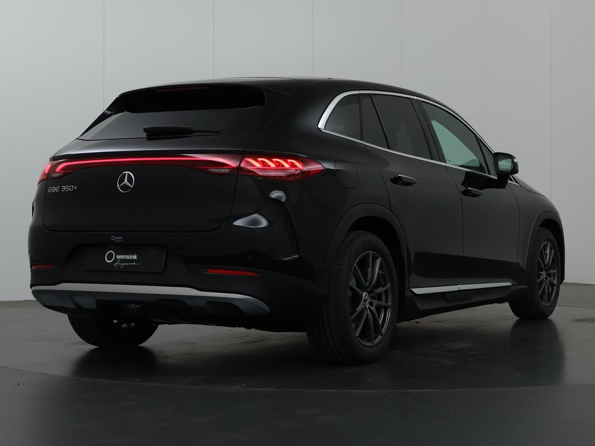 Mercedes-Benz EQE SUV 350+ Business Edition | Panoramaschuif, Auto's, Automaat, Achterwielaandrijving, Zwart, 570 min