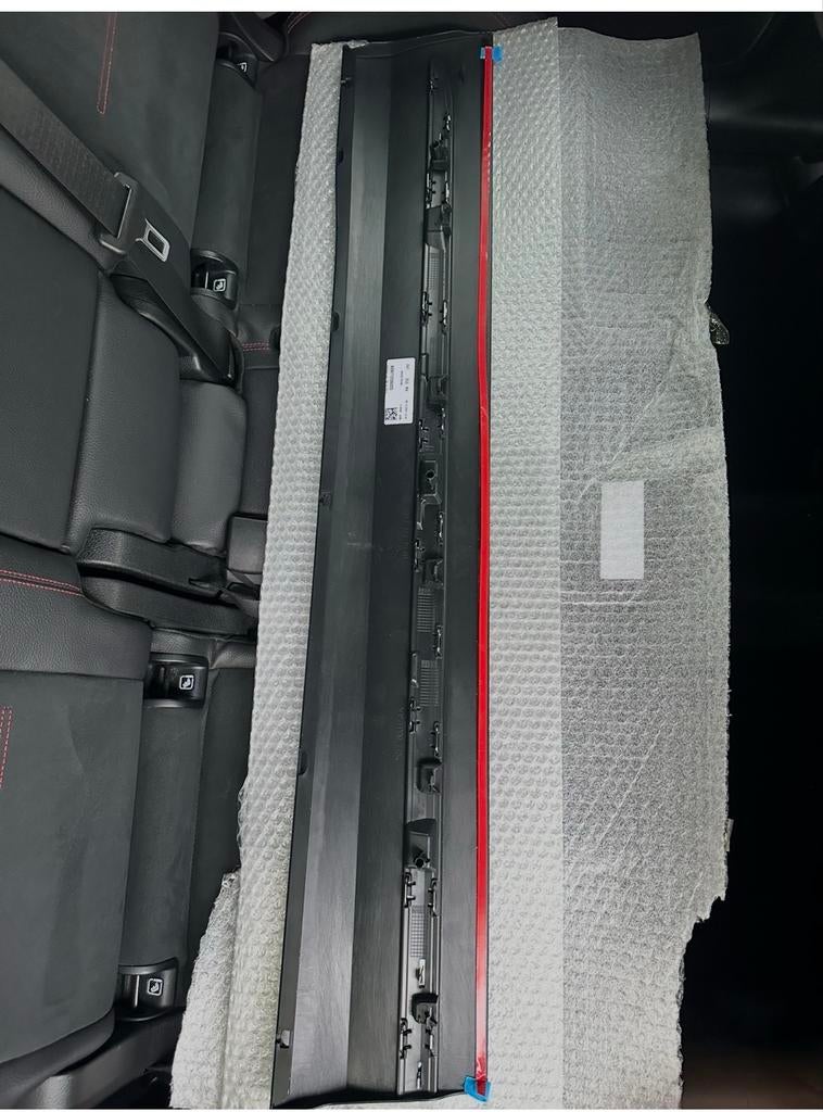Afdeklijst deur rechts Mercedes EQA A2477208000, Ophalen of Verzenden, Nieuw