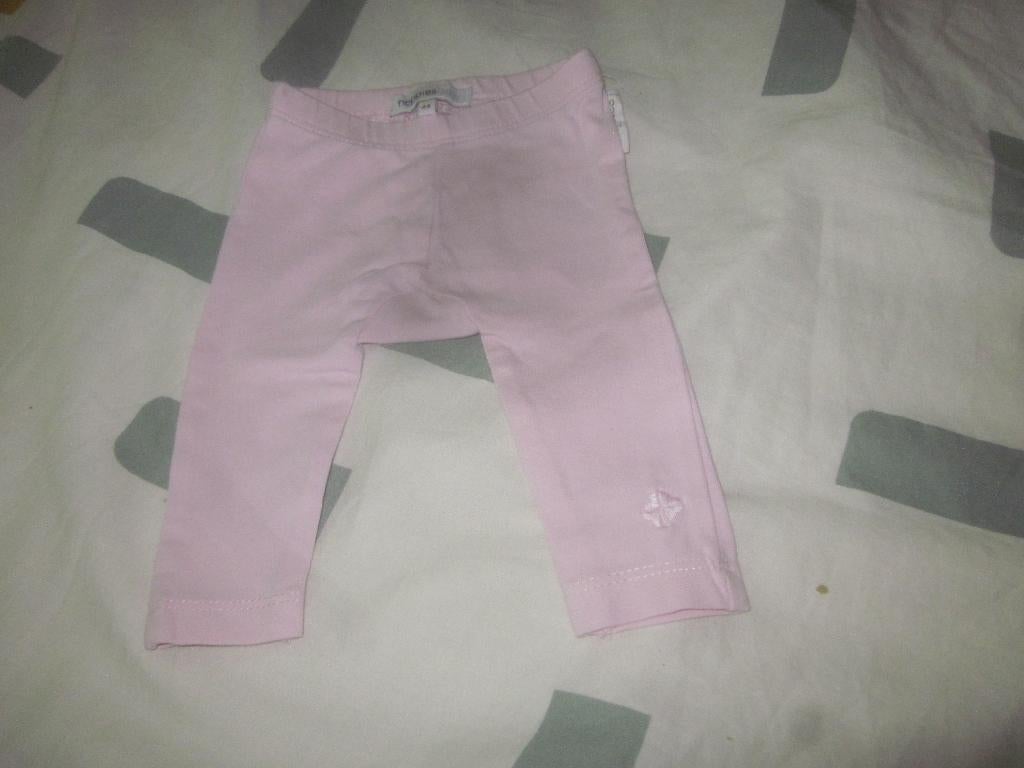 Nieuw lichtroze prematuur broekje/legging Noppies maat 42, Kinderen en Baby's, Babykleding | Prematuur, Ophalen of Verzenden, Nieuw