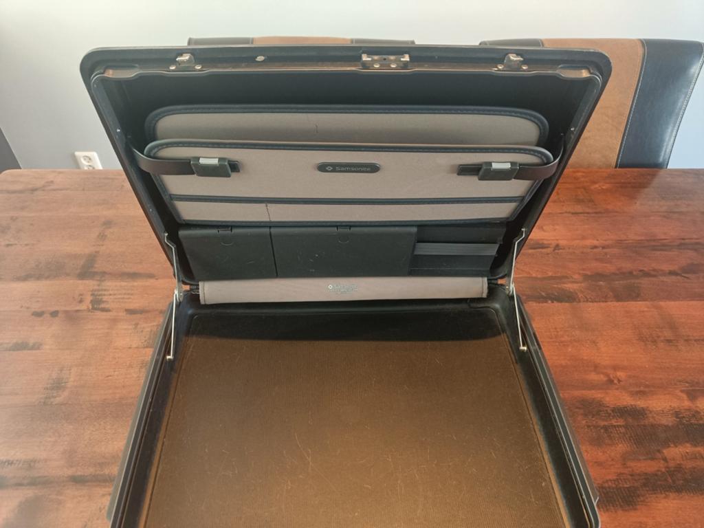 Samsonite Attachékoffer - Zwart (sleutels ontbreken), Sieraden, Tassen en Uiterlijk, Koffers, Gebruikt, Hard kunststof, Slot, Ophalen of Verzenden