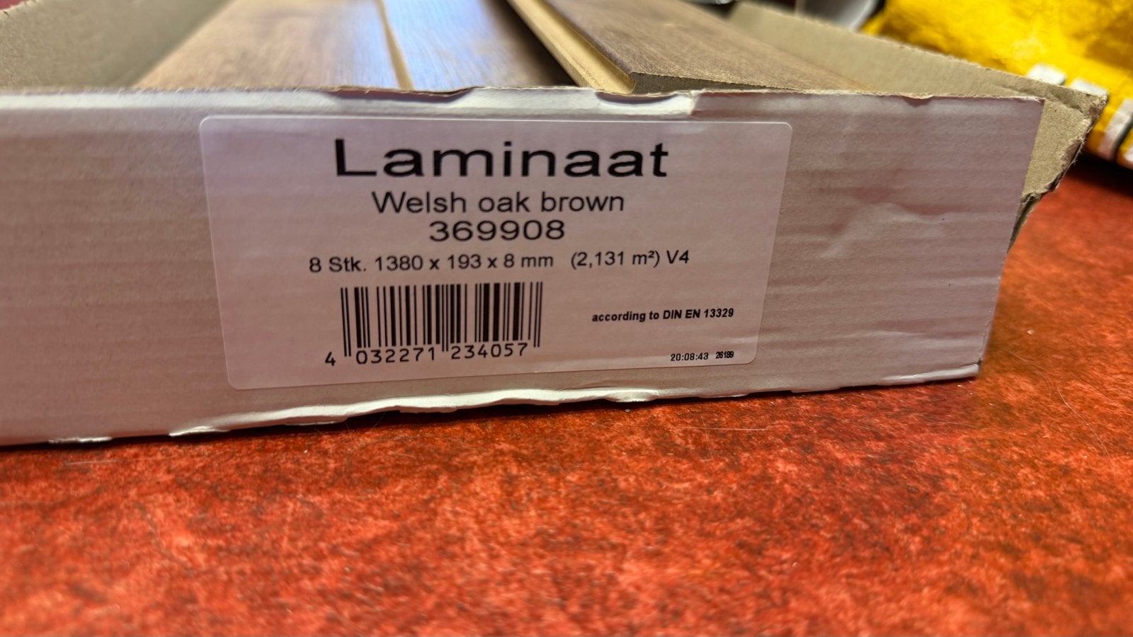 4 planken (klik)laminaat Welsh oak brown met isolatiefolie, Ophalen, Nieuw, Minder dan 5 m², 10 tot 30 cm