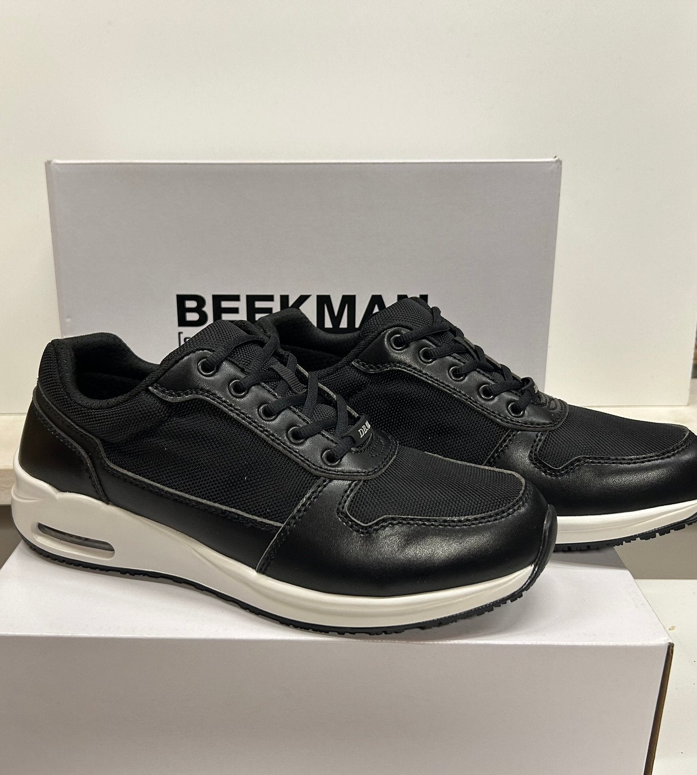 Nieuwe Emma werkschoenen maat 43 AIR zoals Nike, Zwart, Nieuw, Ophalen of Verzenden, Werkschoenen