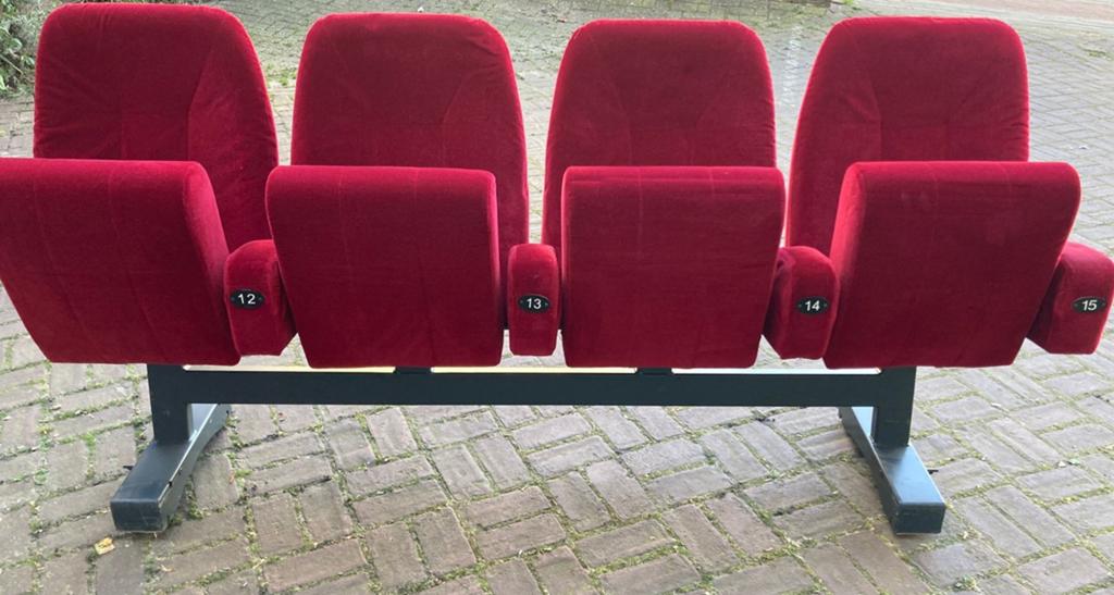 Theater/bioscoop stoelen, Ophalen, Gebruikt, Rood, Stof