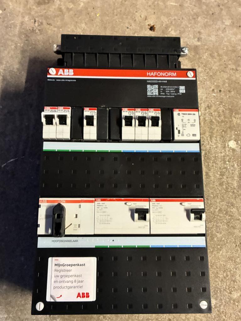 Abb groepenkast met fornuisgroep, Doe-het-zelf en Verbouw, Elektra en Kabels, Ophalen of Verzenden, Overige typen