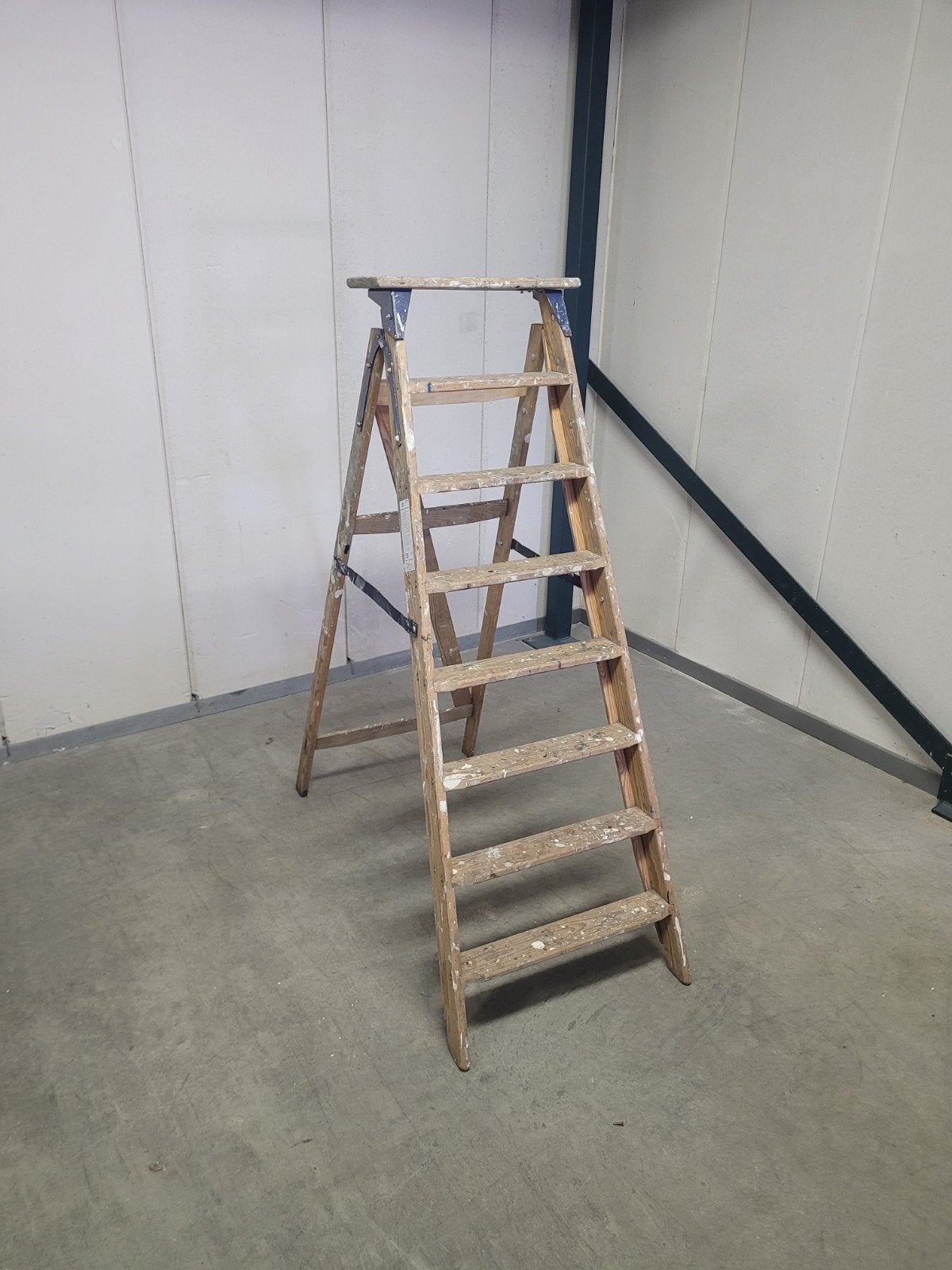 Klassieke houten schildersladders met losse plankjes, Doe-het-zelf en Verbouw, Ladders en Trappen, Ophalen, Gebruikt, Ladder, Opvouwbaar of Inschuifbaar