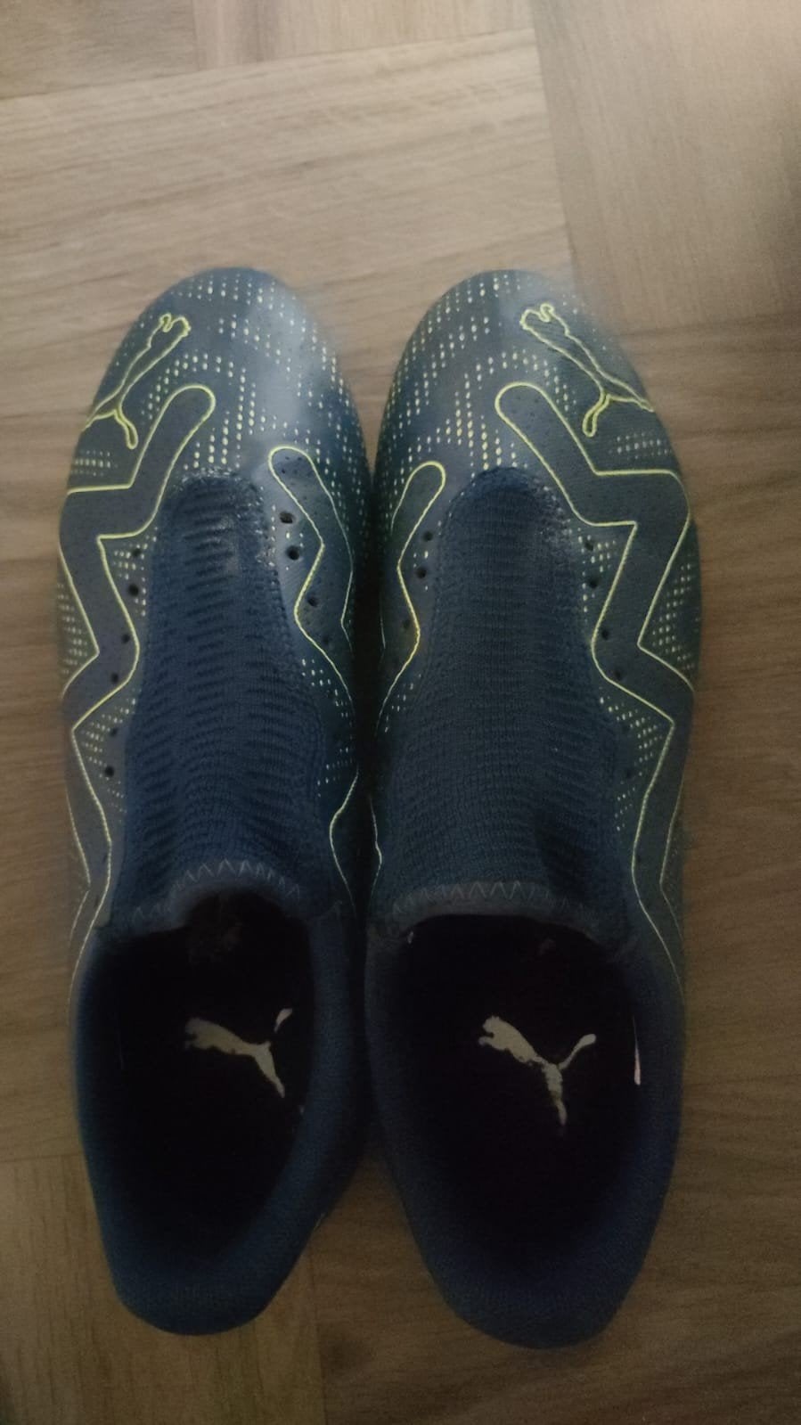 Puma Voetbalschoenen Maat 41, Ophalen
