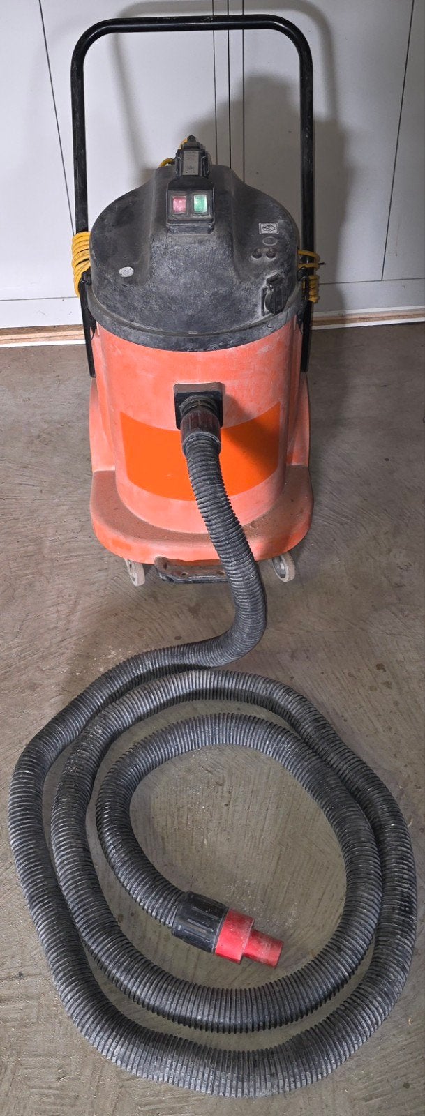 Numatic Industriële Bouwstofzuiger / Fijnstofzuigerkoop, Doe-het-zelf en Verbouw, Ophalen of Verzenden, Gebruikt, Waterstofzuiger
