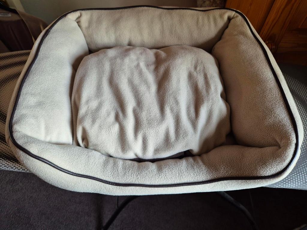 katten of kleine hondenmandje, Ophalen of Verzenden, Zo goed als nieuw, Polyester