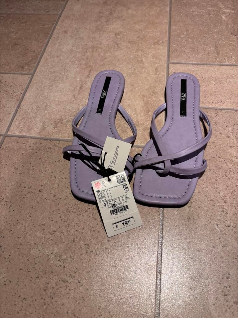 Zara slippers maat 37, Slippers, Mi, Nieuw, Mi