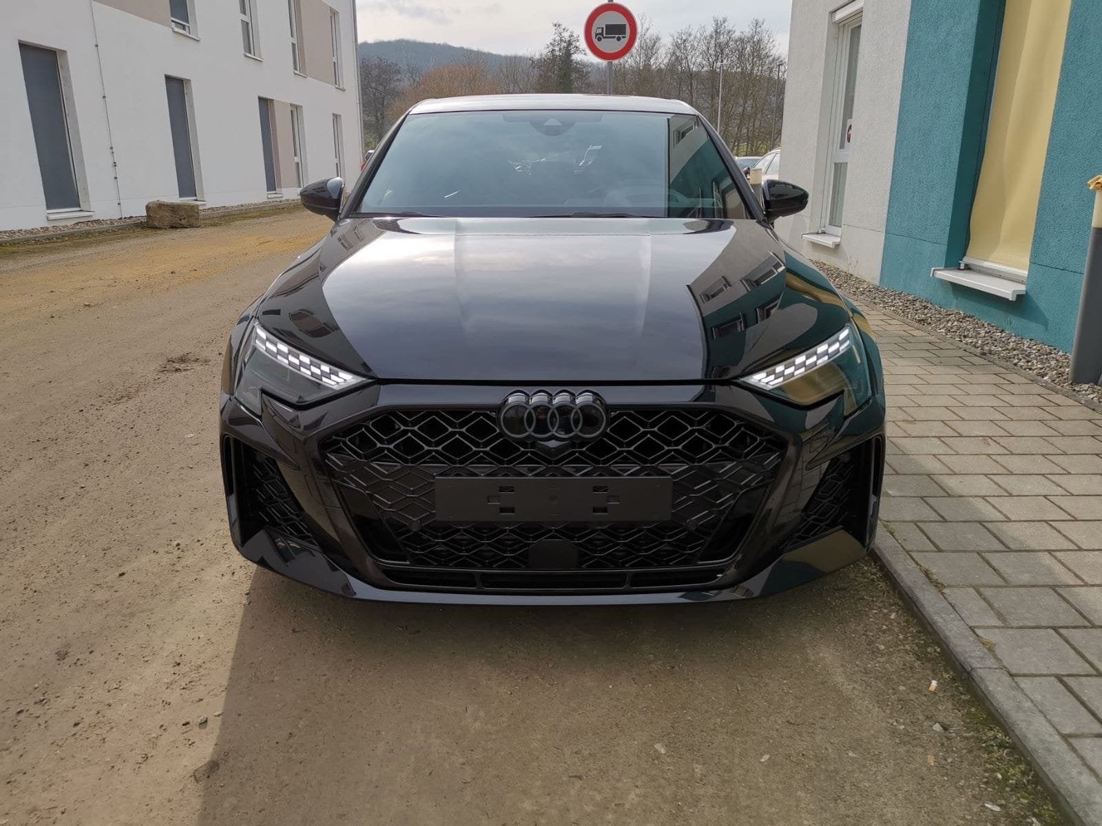 SUPERDEAL! AUDI RS3 VOOR MAAR €300!, Ophalen of Verzenden