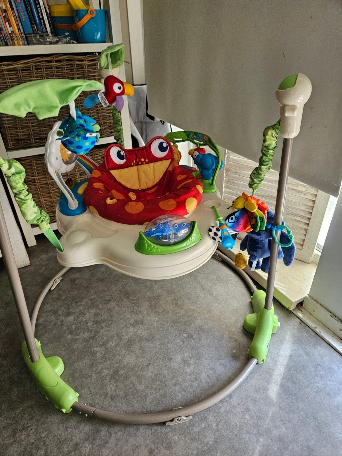 Leuke baby jumper, Kinderen en Baby's, Speelgoed | Babyspeelgoed, Ophalen, Zo goed als nieuw, Overige typen, Met geluid