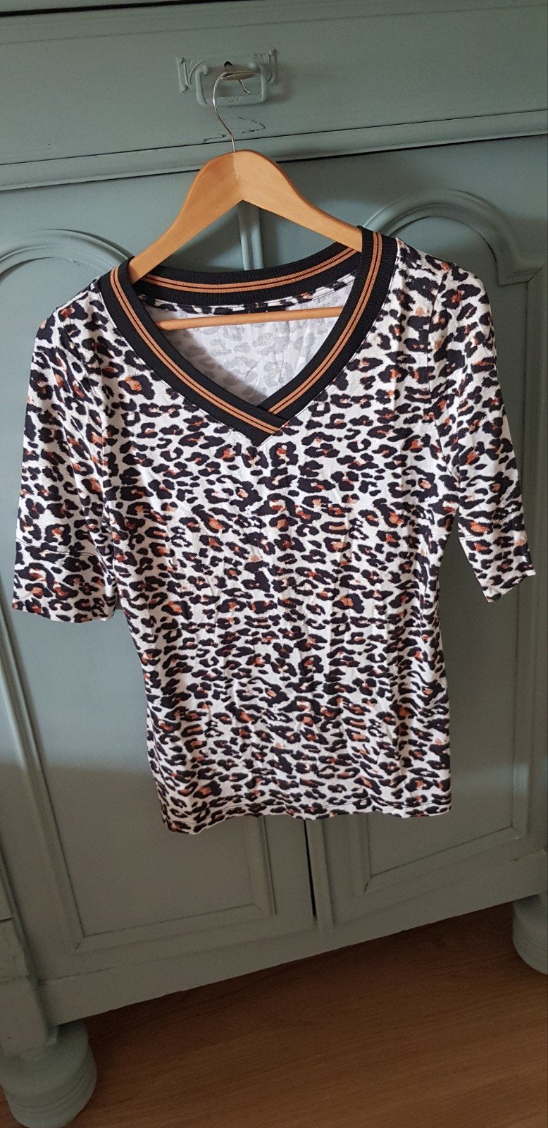 Dames shirt., Ophalen of Verzenden, Zo goed als nieuw, Maat 38/40 (M), Korte mouw