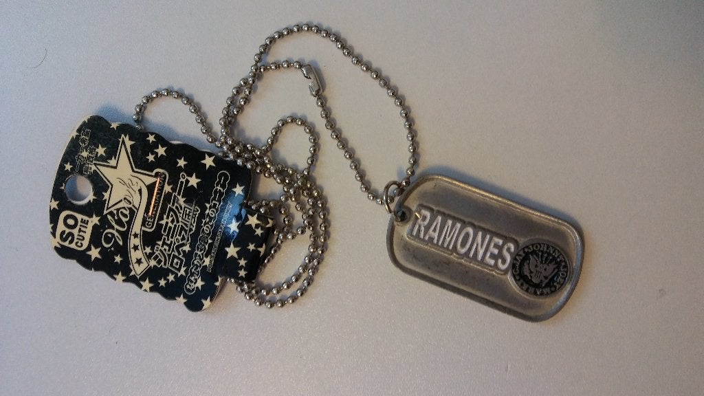 The Ramones punk band logo ketting hanger dog tag muziek, Ophalen of Verzenden, Zo goed als nieuw