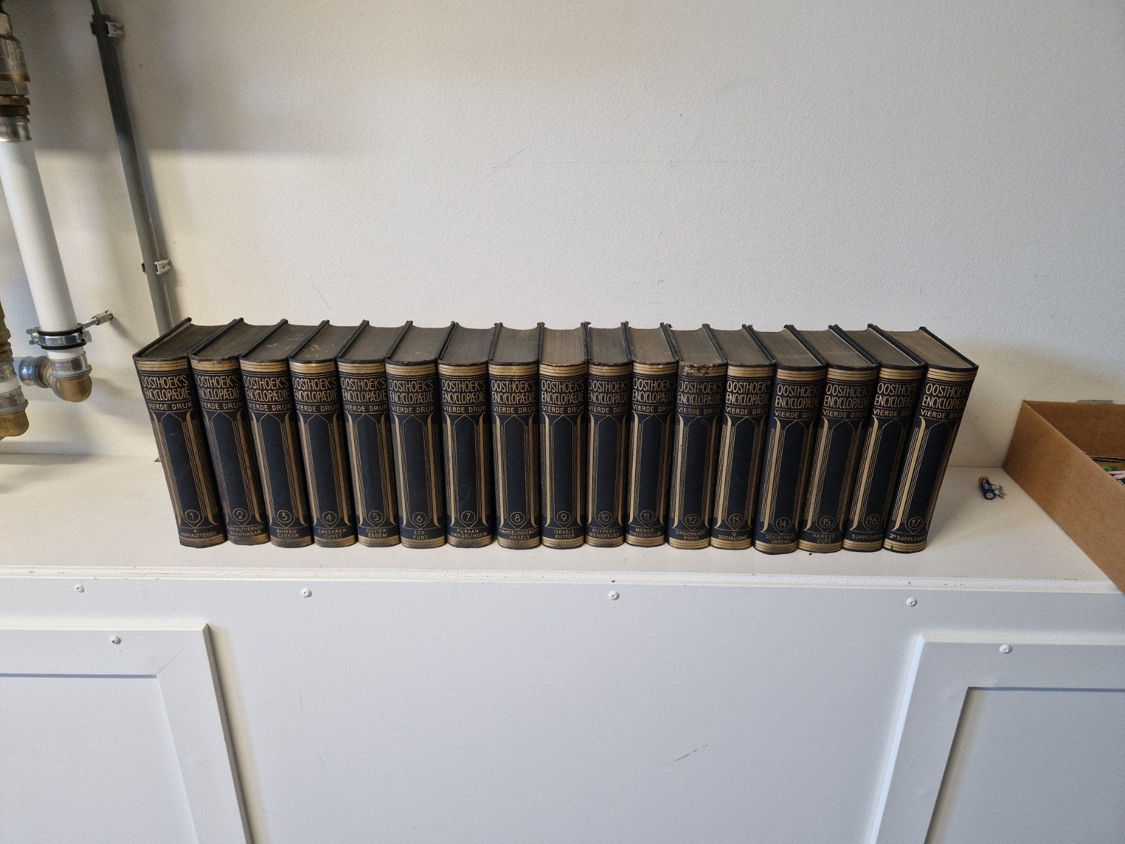 Oosthoek's Encyclopaedie complete serie 1-17, 4e druk 1948, Gelezen, Complete serie, Oosthoek, Ophalen of Verzenden