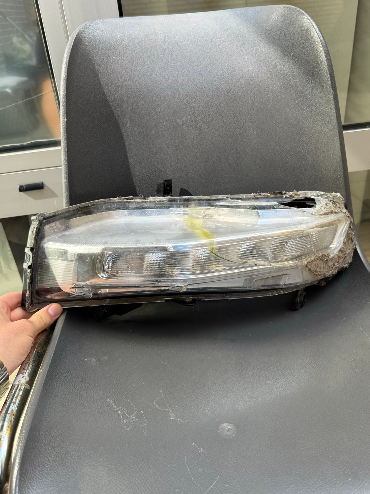 Mistlamp Ford Mustang Coupé 2018 - Defecte Behuizing, Auto-onderdelen, Verlichting, Ophalen of Verzenden, Gebruikt, Ford