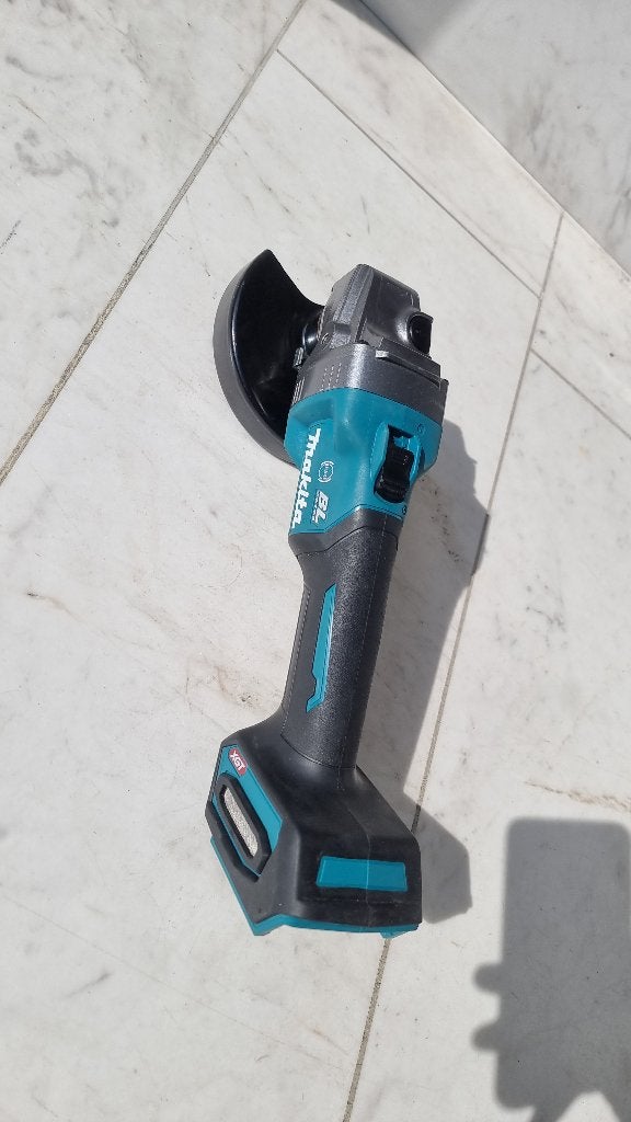 Makita XGT 40V GA005 Haakse Slijper, Doe-het-zelf en Verbouw, Gereedschap | Slijpmachines, Ophalen, Nieuw, 1000 watt of meer, Haakse handslijpmachine