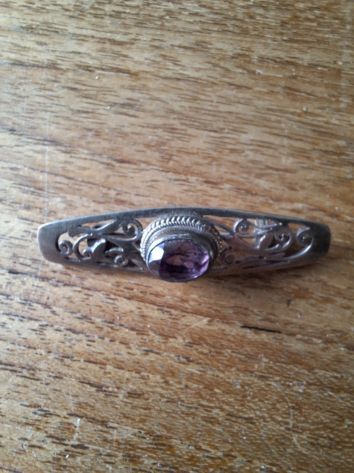 Zilveren Art Deco Broche met Amethist en Filigraan, Ophalen, 4 tot 7 cm, Gebruikt, Met edelsteen