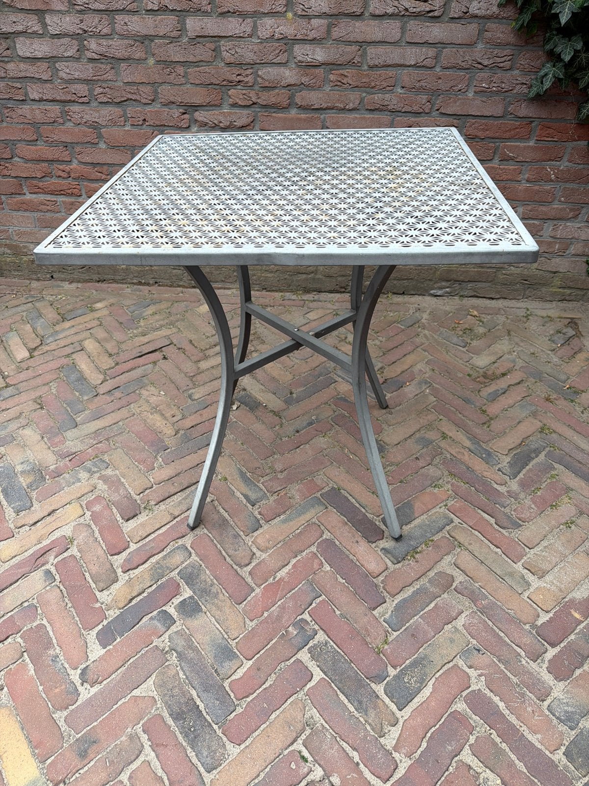 Metalen tuintafel 70x70 cm, Tuin en Terras, Ophalen, Gebruikt, Vierkant, Metaal