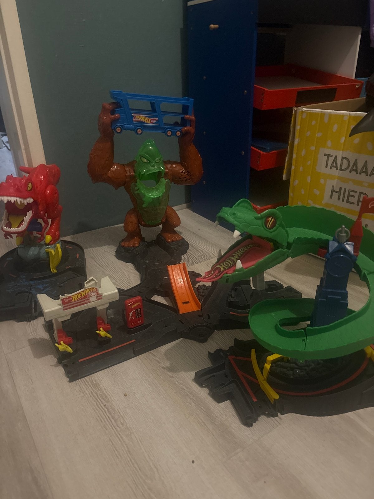 Hot Wheels Racebaan met Gorilla en Slang - Werkend, Ophalen of Verzenden, Hot Wheels, Racebaan, Gebruikt