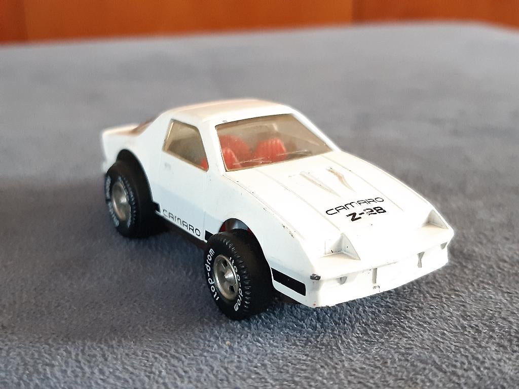 Darda Camaro Z-28 wit, Overige merken, Racebaan, Opwindmechanisme, Ophalen of Verzenden