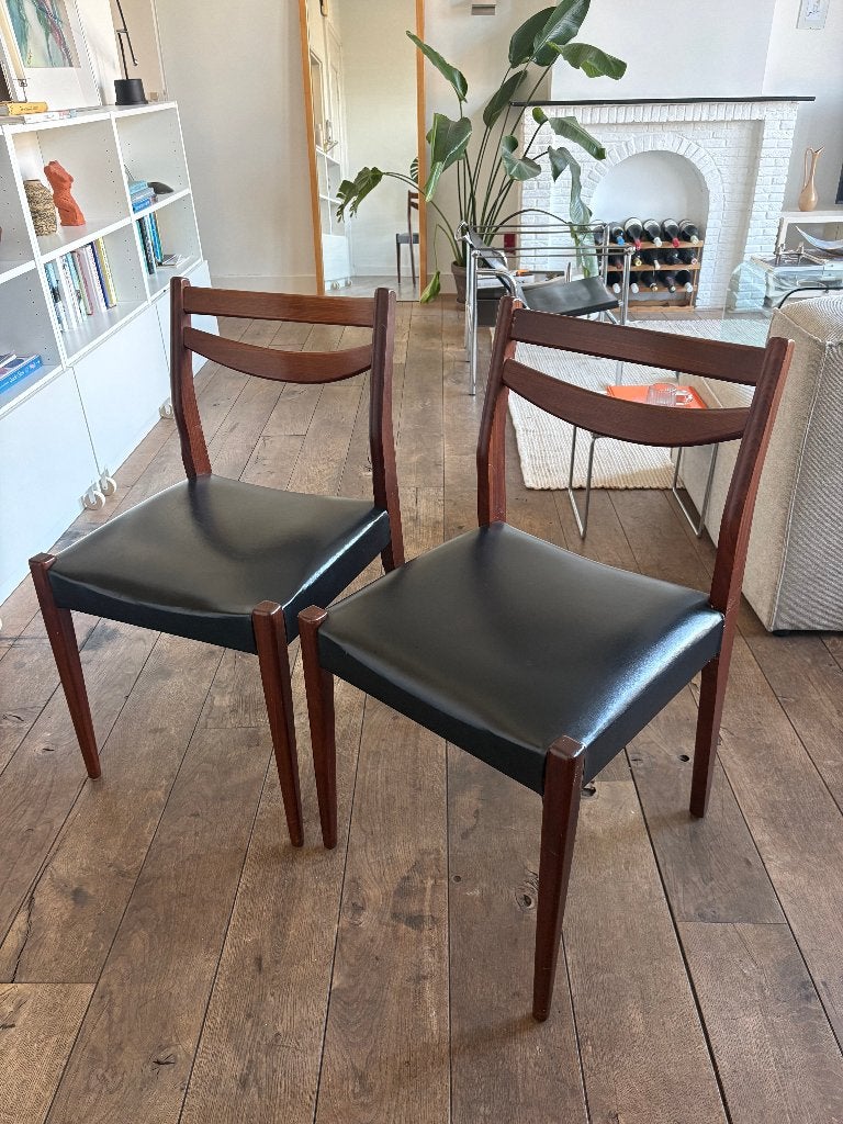 Deense teak eetkamerstoelen uit de jaren 60/70, Ophalen, Gebruikt, Twee, Bruin
